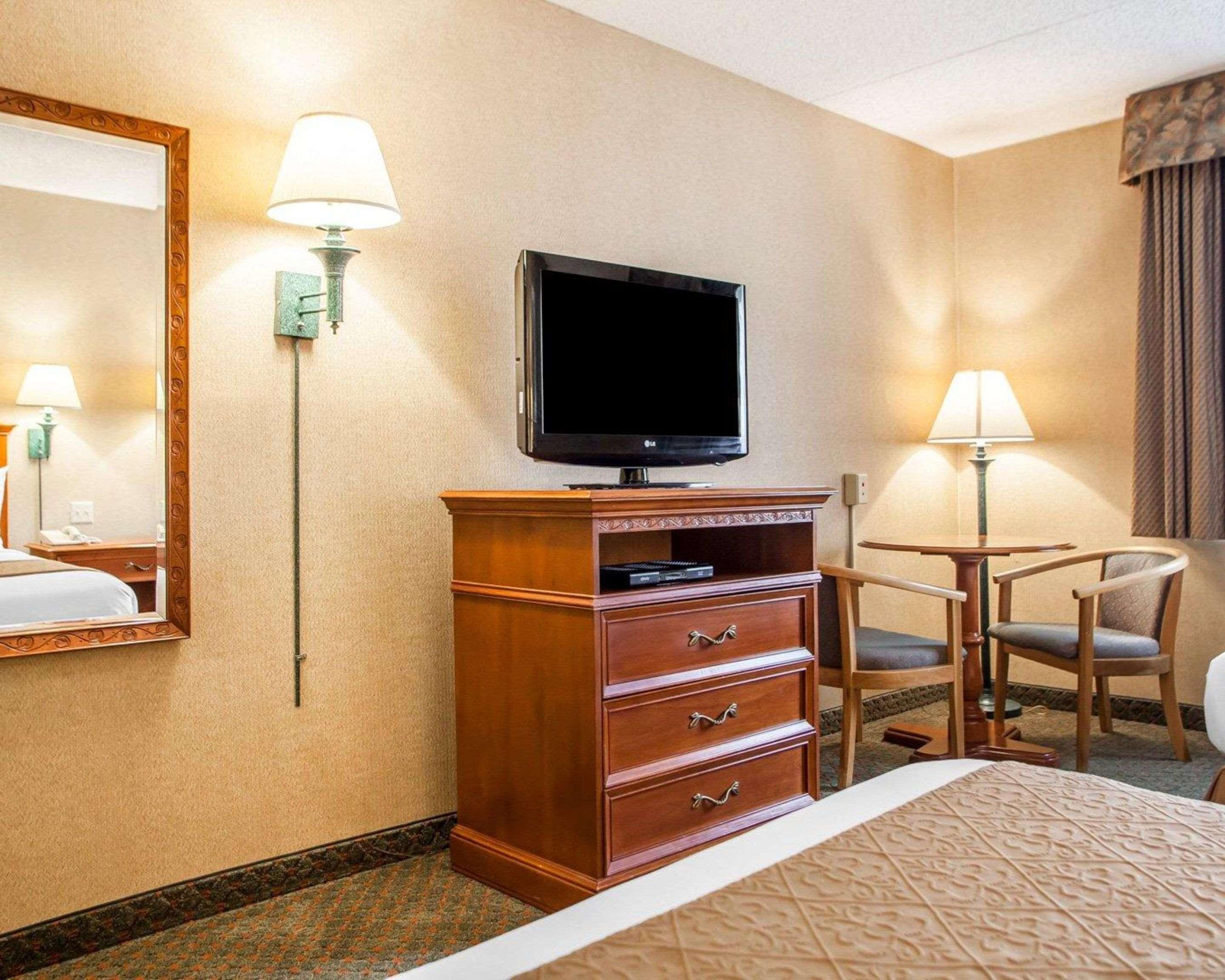 Surestay Plus Hotel By Best Western Mcguire Afb Jackson Cookstown Esterno foto